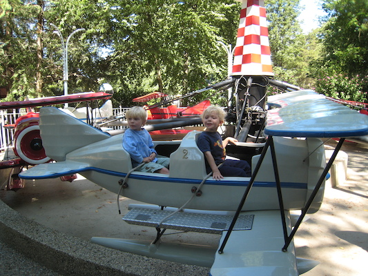 Cole and Tim on a plane (08-27-2008 10:44)