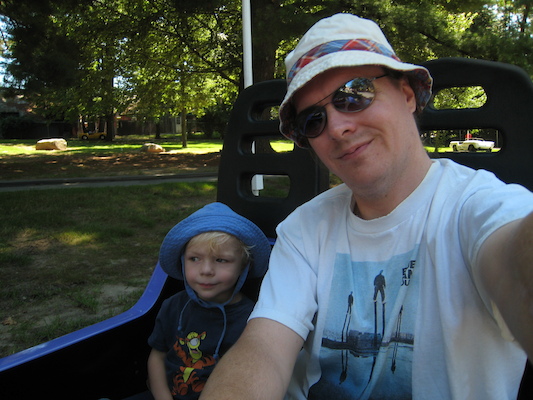 Cole and Ben driving (08-27-2008 11:22)