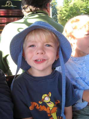 Xine, Cole and Tim on the train (08-27-2008 16:29)