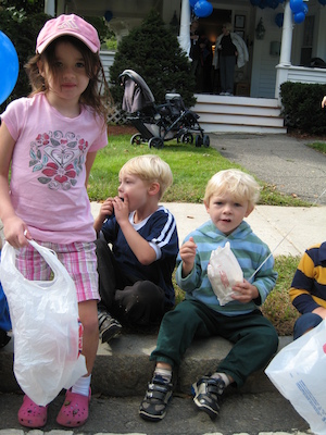 Juliana, Tim, and Cole at Bedford Day (09-20-2008 09:36)