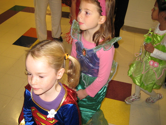 Davis Halloween Party (10-31-2008 13:49)