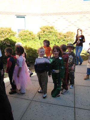 Davis Halloween Party (10-31-2008 13:51)