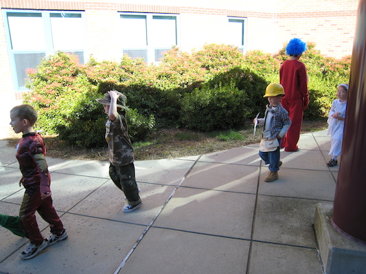 Davis Halloween Party (10-31-2008 13:52)