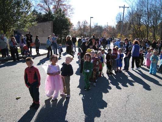 Davis Halloween Party (10-31-2008 14:06)