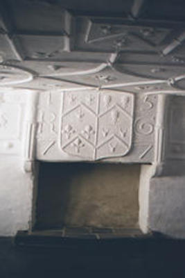 Plas Mawr bedroom plasterwork