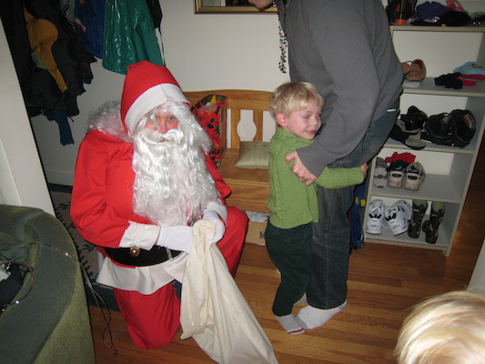 Santa, Cole and Ben (12-24-2008 17:44)