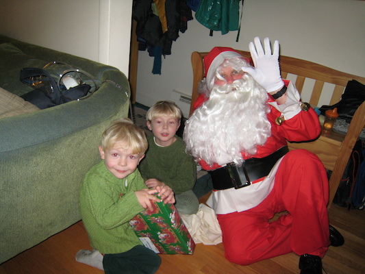 Santa, Cole and Tim (12-24-2008 17:45)