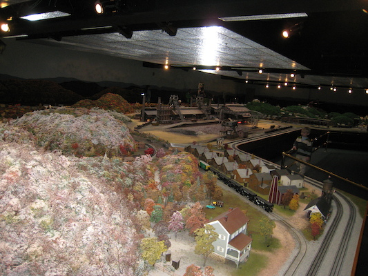 Cole at the Model railroad (02-13-2009 11:50)