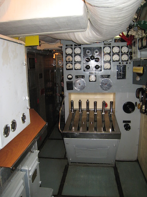 In the sub (02-13-2009 13:28)