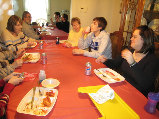 Patti, Gino, Juj, Xine, Maryanne, Andrew, Megan (02-15-2009 14:38)