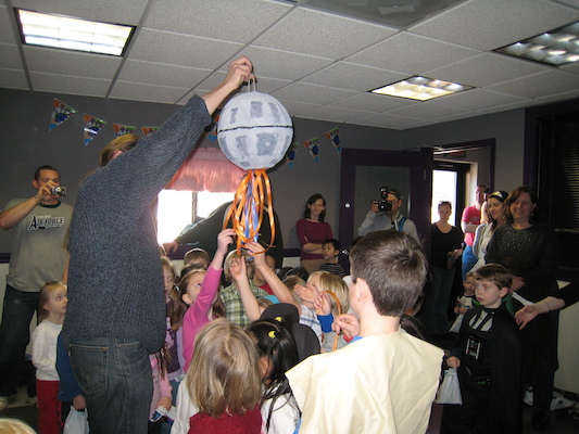 Pinata time (02-28-2009 14:00)