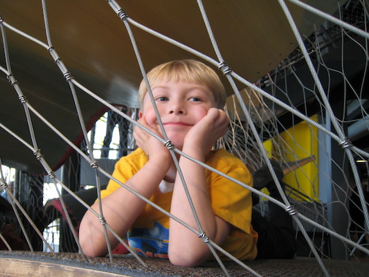 Tim at the Children's Museum (04-10-2009 13:34)