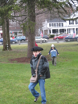 Colonial Gus and Cole (04-11-2009 09:18)