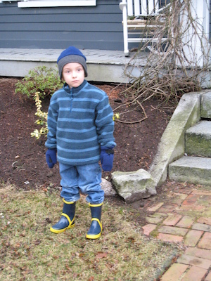Owen in boots (04-11-2009 09:42)