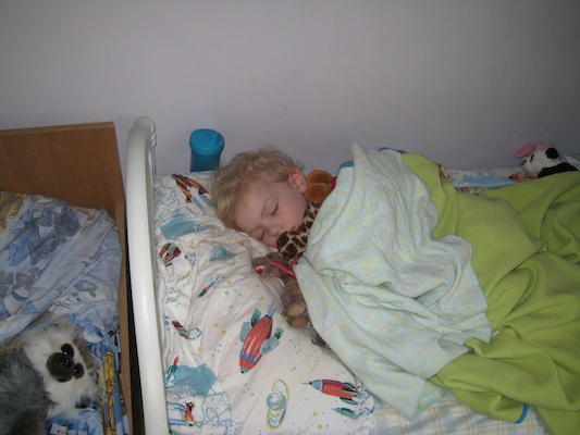 Sleeping Cole (05-06-2009 15:54)