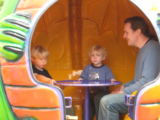 Tim, Cole and Ben at the carnival (05-17-2009 15:27)