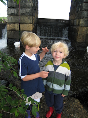 Tim and Cole in front of the dam (05-30-2009 08:54)