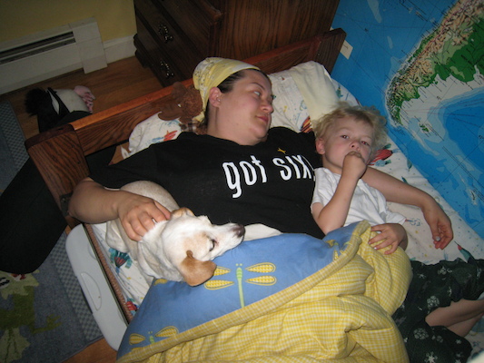 Emily, Mommy and Cole cuddling (06-05-2009 06:32)