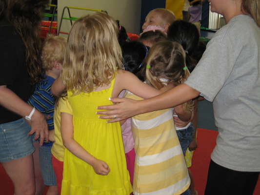 Squeezing onto the mat (06-07-2009 13:59)