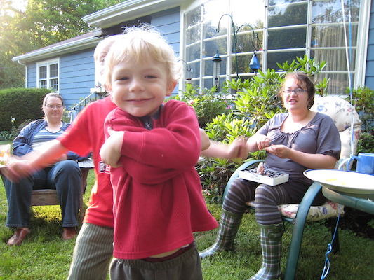 Tim & Cole eating choccie (06-14-2009 18:45)