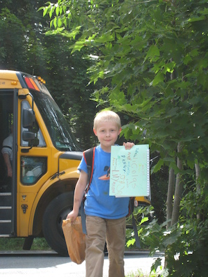 Tim coming home from the last day of kindergarten (06-17-2009 15:37)