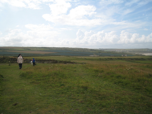 Xine, Granddad, Tim and Bazzle at Godrievy (07-07-2009 10:30)