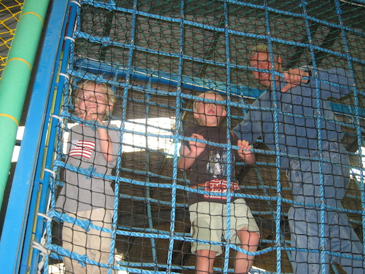 Granddad, Cole and Tim (07-11-2009 10:52)