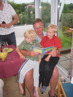 John Pollard reads to Cole and Tim (07-14-2009 20:09)