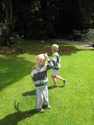 Cole pretending to be a peacock and Tim at Trevarno (07-12-2009 05:12)