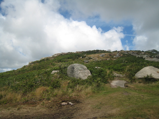 Halfway up Trencrom (07-15-2009 11:35)