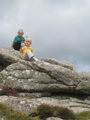 Tim and Cole eating pasties on Trencrom (07-15-2009 11:44)
