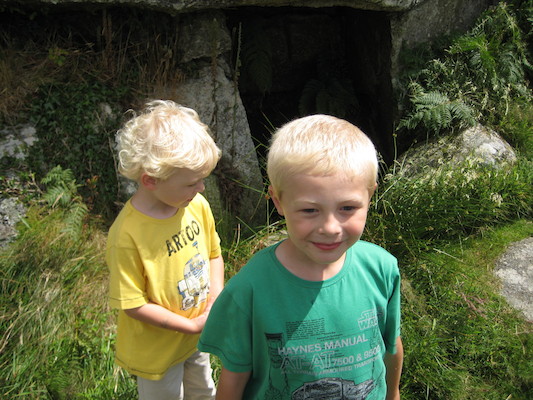 Cole and Tim by the well on Trencrom (07-15-2009 13:29)