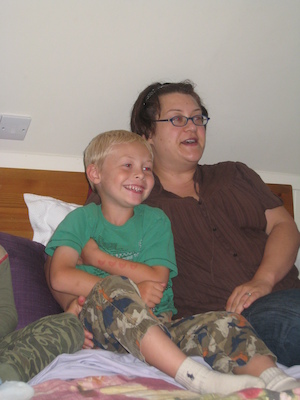 Tim and Xine watch Star Wars (07-16-2009 16:09)