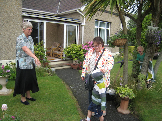 Marion, Xine, Tim and Cole (07-17-2009 10:21)