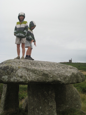 Boys on Lanyon Quoit (07-18-2009 08:51)