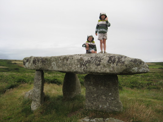 Cole and Tim on Lanyon Quoit (07-18-2009 09:51)