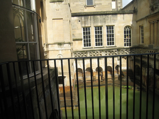 Roman baths in Bath (07-19-2009 15:14)