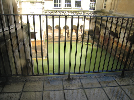 Roman baths in Bath (07-19-2009 15:14)