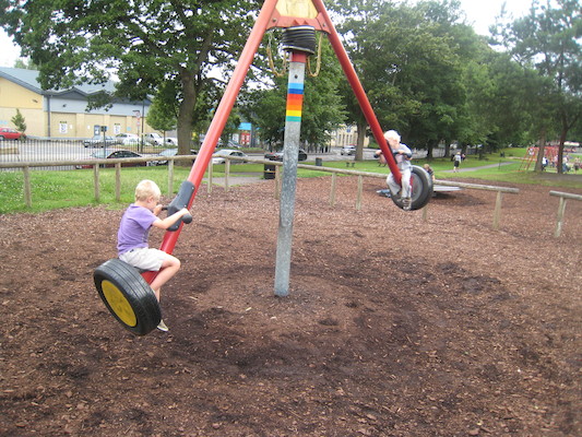Cole and Tim on the spinning see-saw (07-20-2009 15:17)