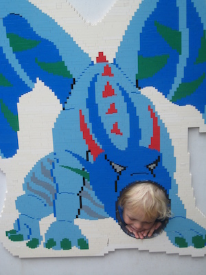 Cole being eaten by a dragon (07-22-2009 09:48)