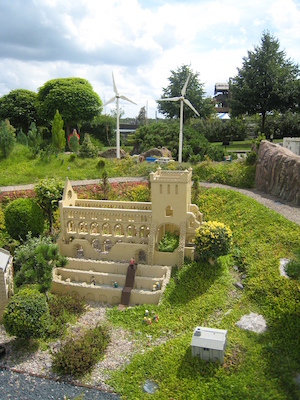 Miniature lego world (07-22-2009 12:37)