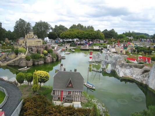 Lego world (07-22-2009 13:50)