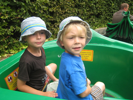 Tim and Cole at the Legoland enchanted forest (07-22-2009 14:37)