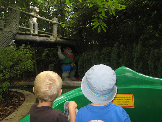 Tim and Cole at the Legoland enchanted forest (07-22-2009 14:39)