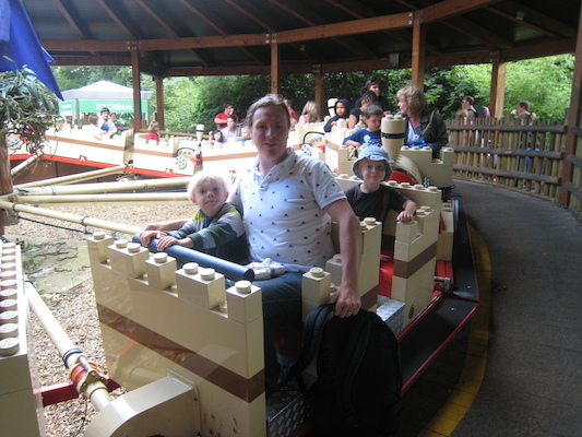 Cole, Ben and Tim at Legoland (07-22-2009 15:28)