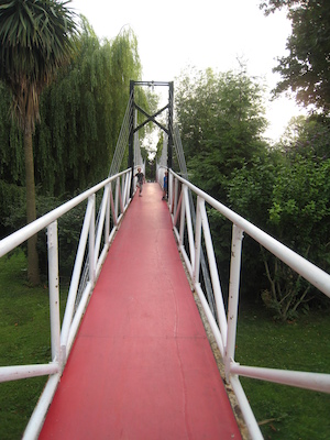 Tim and Cole on the Monkey Island bridge (07-22-2009 19:02)