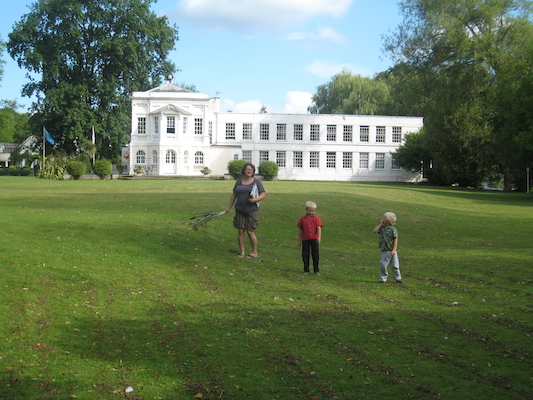 Xine, Tim and Cole at Monkey Island (07-23-2009 08:24)