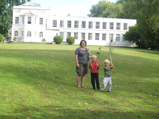 Xine, Tim and Cole at Monkey Island (07-23-2009 08:24)