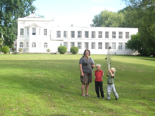 Xine, Tim and Cole at Monkey Island (07-23-2009 08:24)