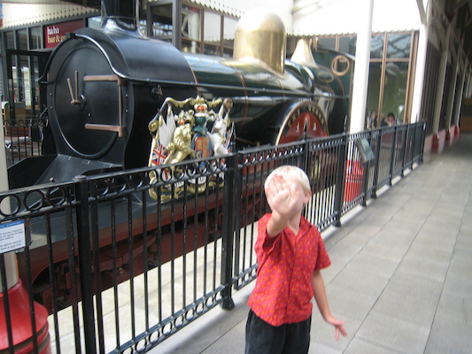 Tim at the Royal Train at Windsor (07-23-2009 10:21)